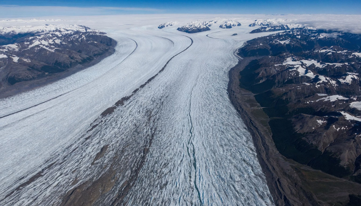  «Как спутники следят за ледниками? 3 технологии».