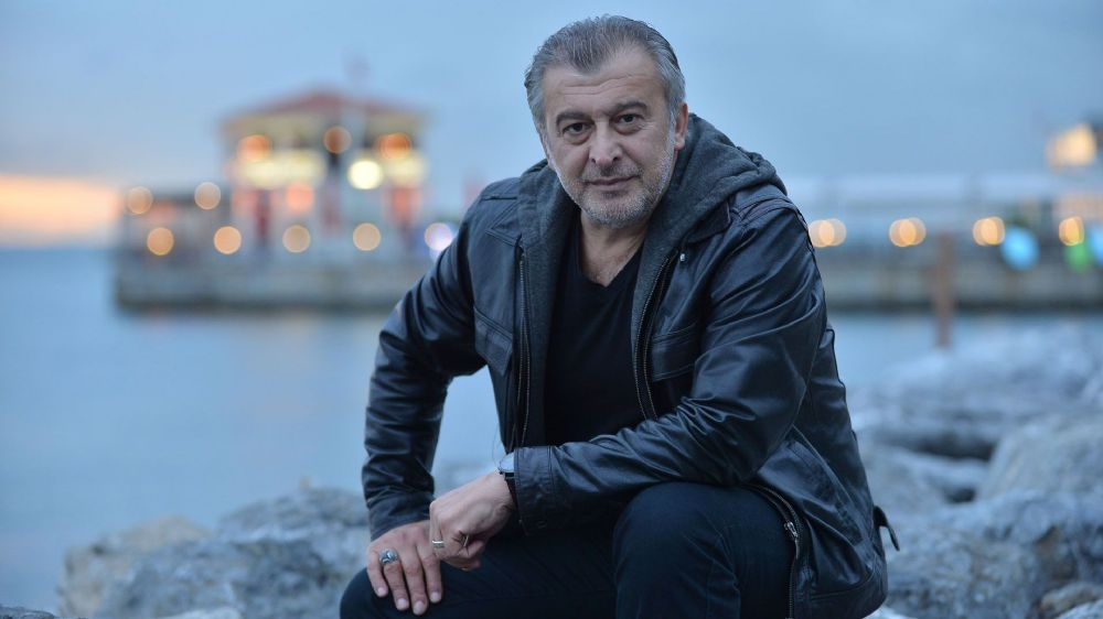  Хюсейн Авни Деньял