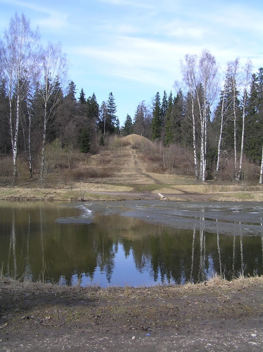 Шапка Наполеона и гора Парнас. Листайте галерею
