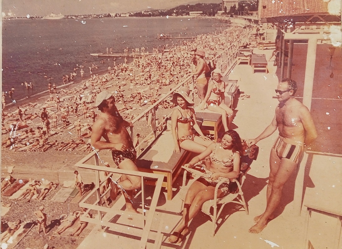 Фото пляжа "Айтар" времён совеского периода. Снимала копию с оригинала в Абхазии