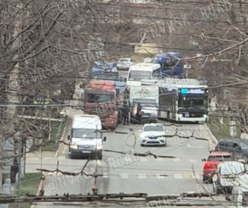    Столкновение ул. Робеспьера