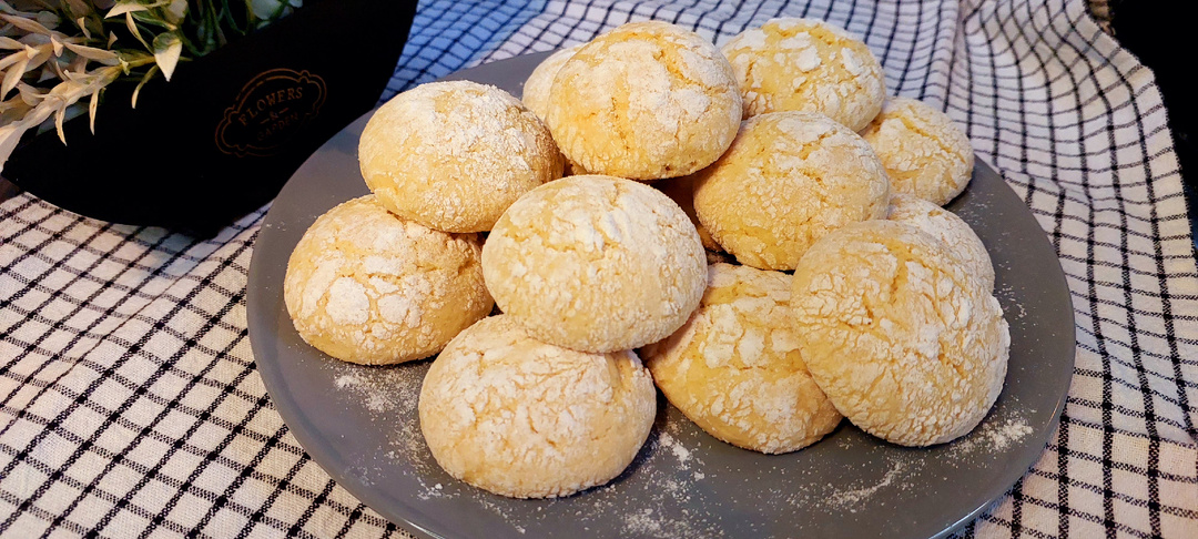 Никто не верит, что здесь нет ни грамма сливочного масла! Лимонное печенье за копейки: вкус шикарный, а готовится проще простого.