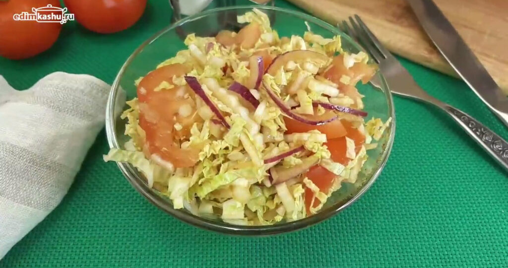 Салат с пекинской капустой. Простой рецепт овощного салата с очень вкусной заправкой!