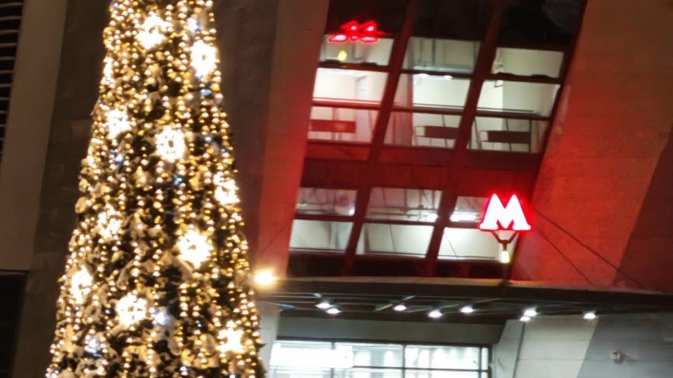 Холодно в столице однако