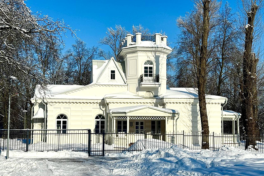 Листайте вправо, чтобы увидеть больше изображений