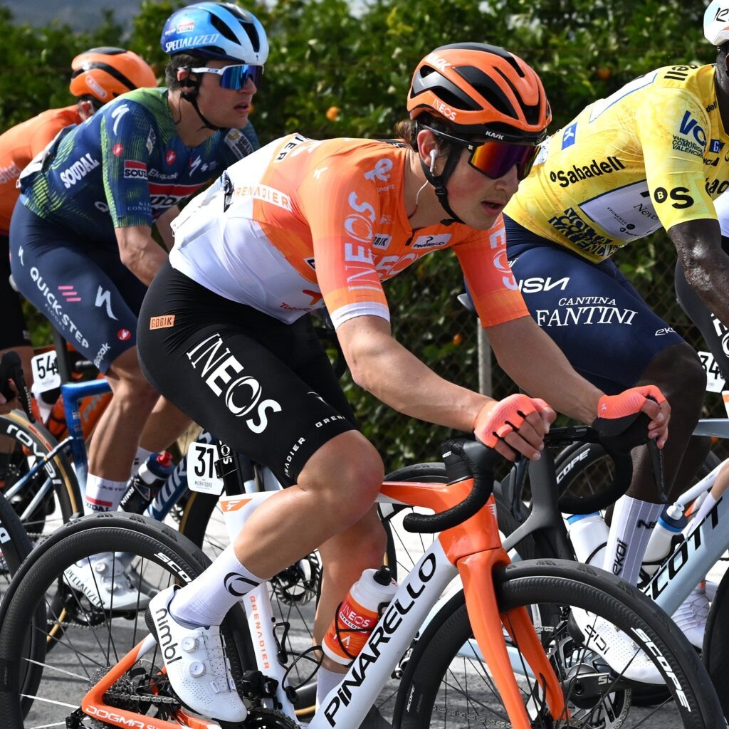    Эндрю Огаст