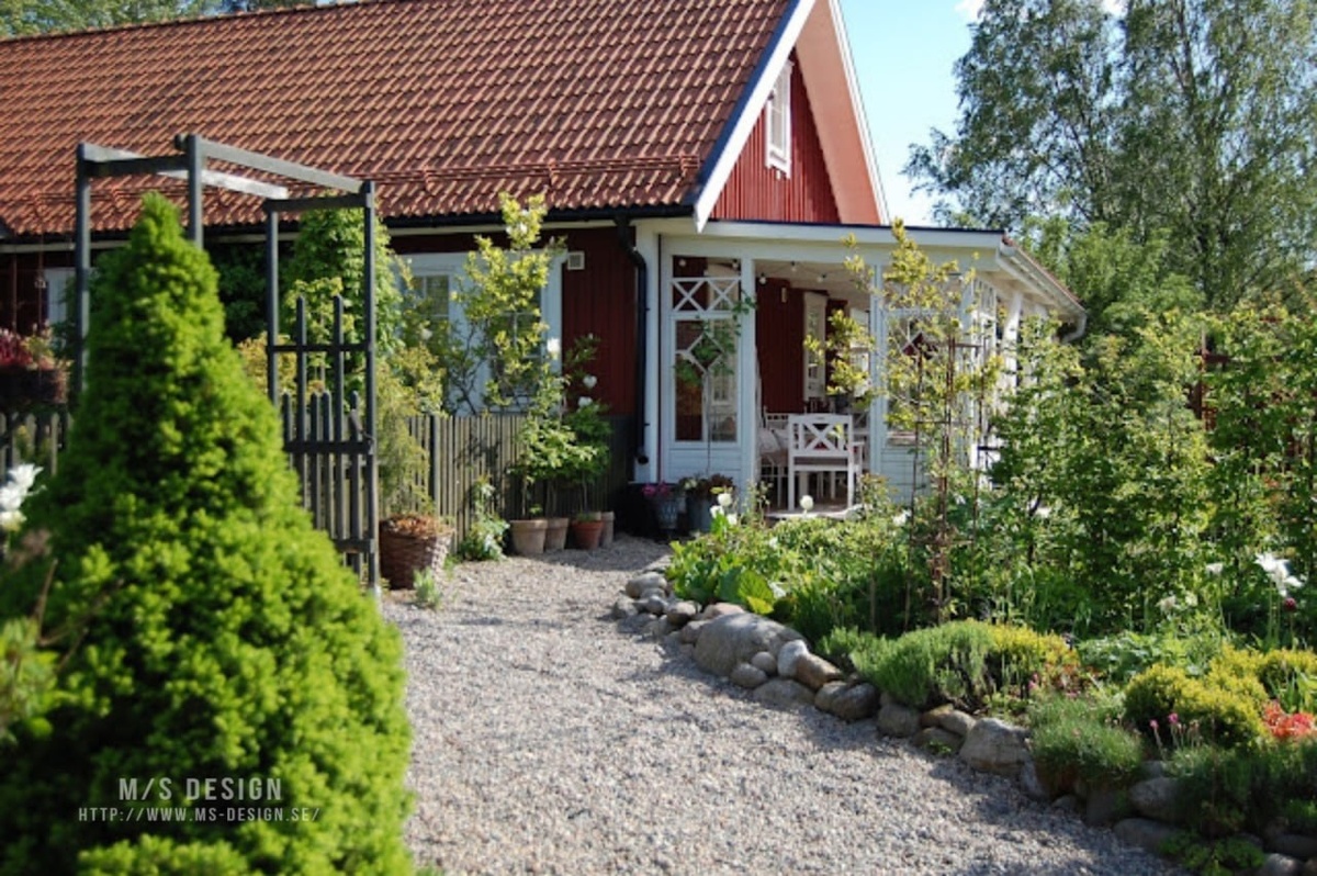 Листайте галерею по стрелке вправо 