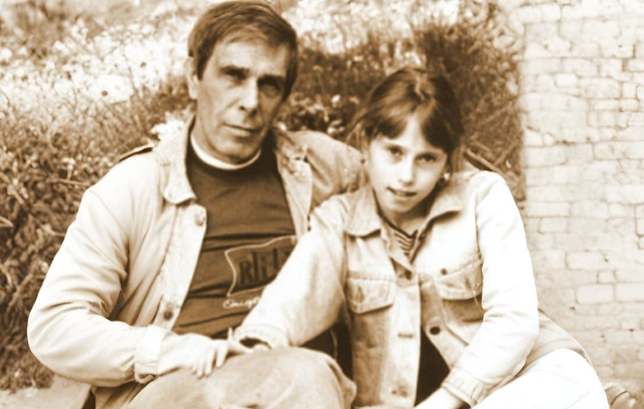 Мария с отцом