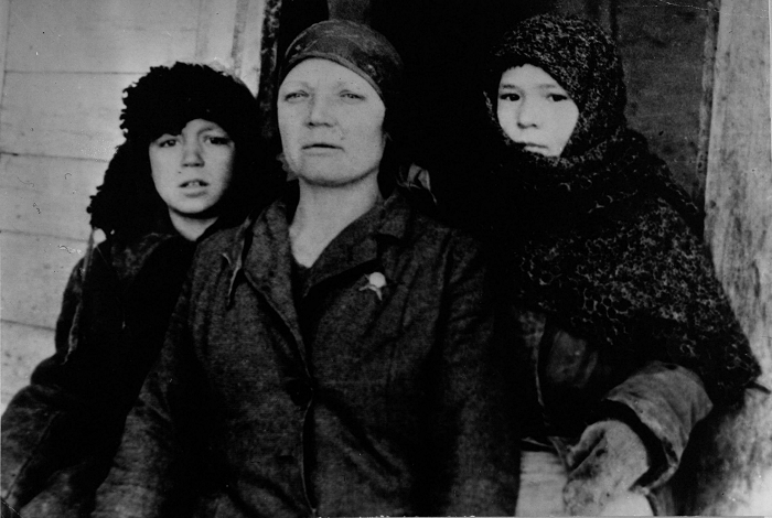 Белых Анастасия Савельевна с детьми