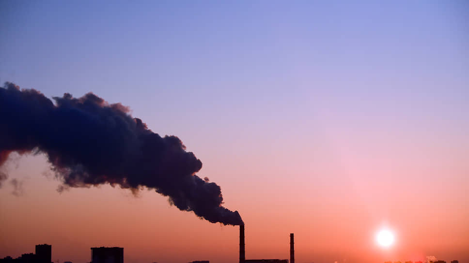 Масштаб повреждений инфраструктуры удалось оценить только с рассветом (жанровое фото).📷Фото: Влад Некрасов / Коммерсантъ