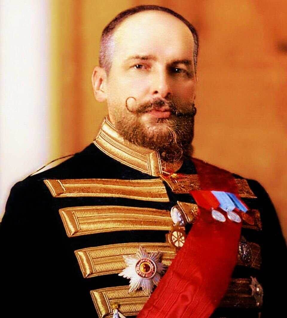 Столыпин Пётр Аркадьевич (14 апреля 1862, Дрезден – 18 сентября 1911, Киев). Закончил физико-математический факультет Петербургского университета. С 1902 г. гродненский, а с 1903 г. саратовский губернатор. Министр внутренних дел и председатель Совета министров (1906 – 1911). Провёл аграрную реформу (1906). Был целью 11 покушений. Скончался (5(18) сентября 1911) после покушения в городском театре Киева. 