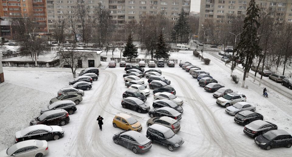    Автомобильная парковка в Подольске / медиасток.рф