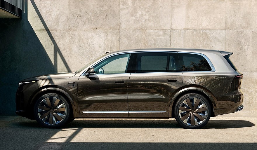    Новый Li L9 Livis