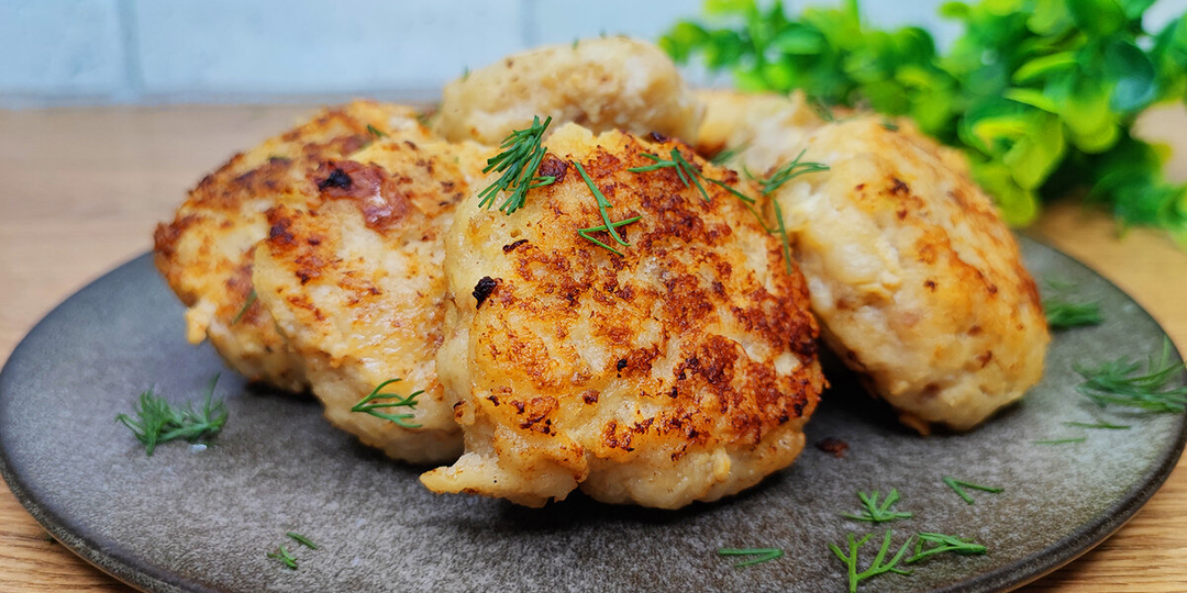 Простой рецепт вкусных котлет из минтая, семье очень нравится