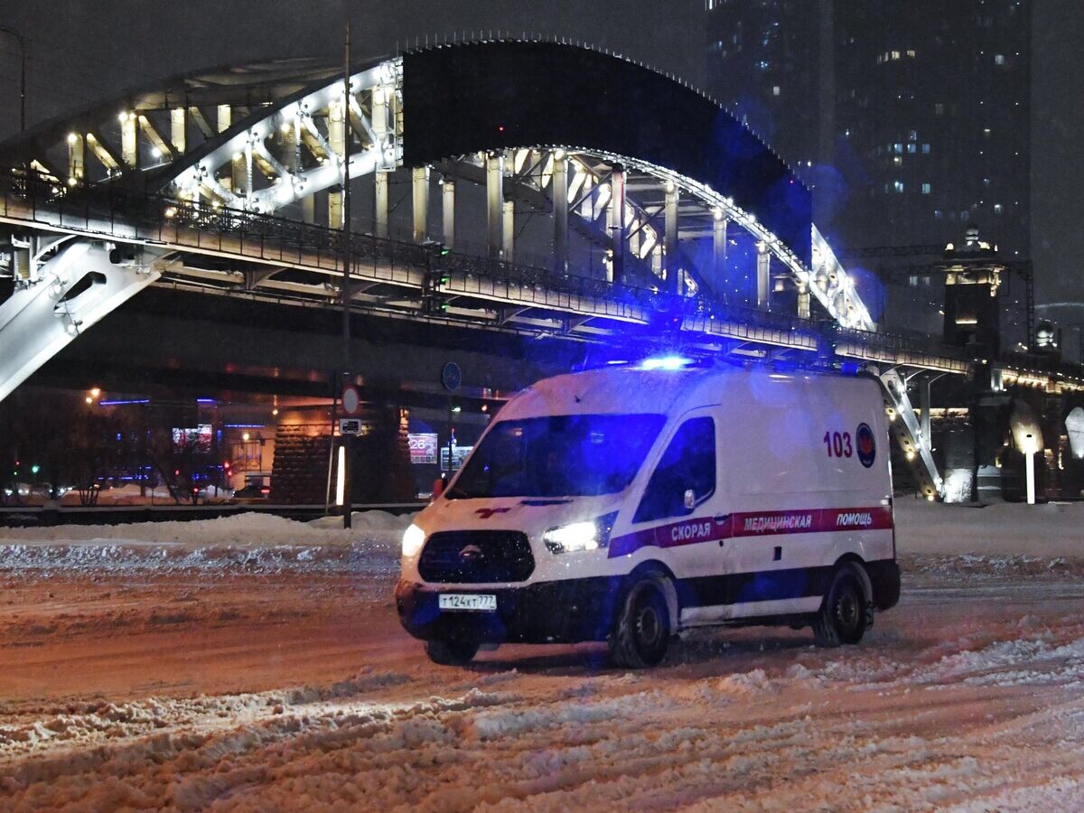    Автомобиль скорой помощи в Москве | © РИА Новости / Наталья Селиверстова