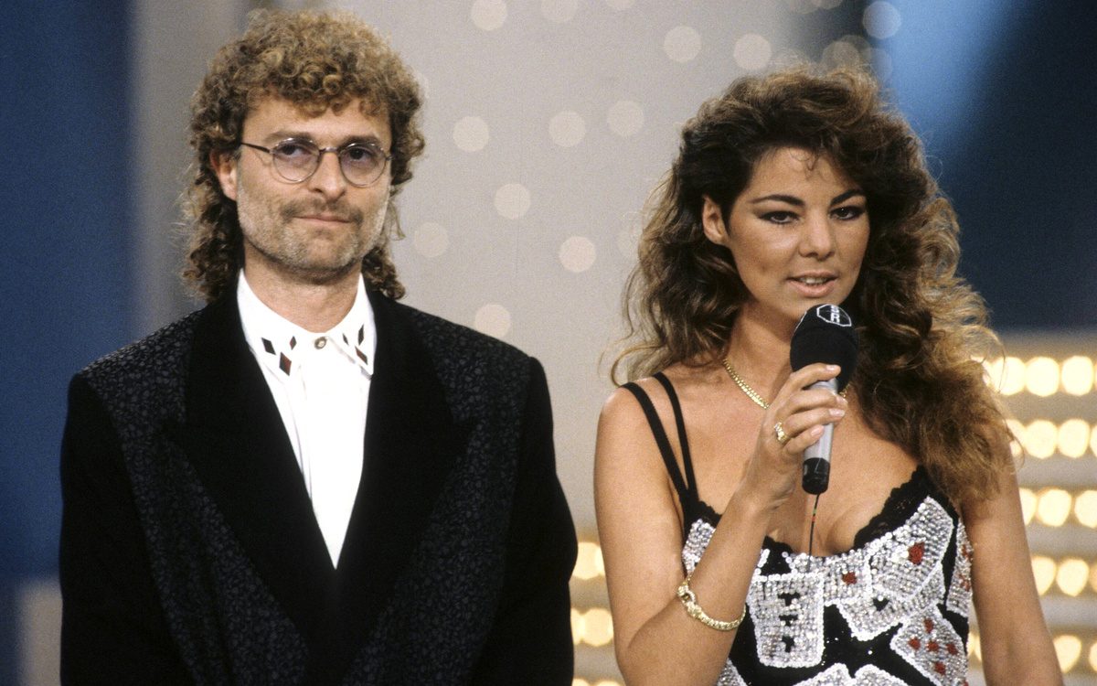 Товарищи Крету-Михай Батькович и Сандра Батьковна)))