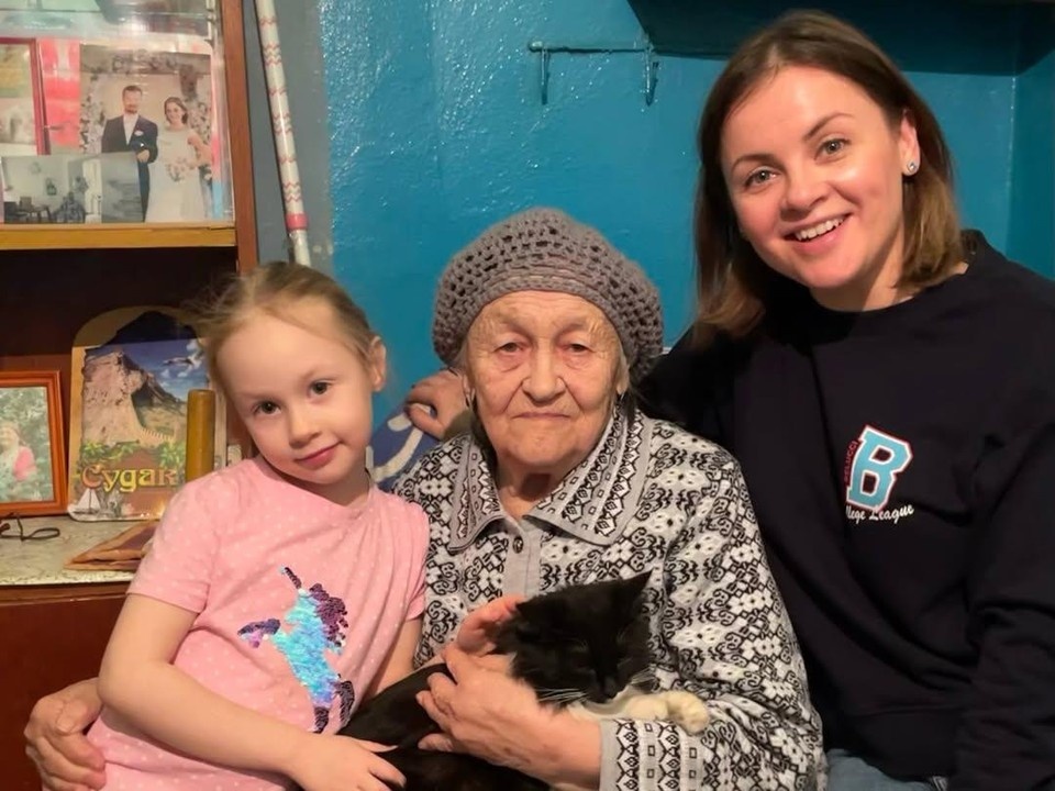    Молодая жена Игоря Николаева показала бабушку Надю. Фото: личная страница героя публикации