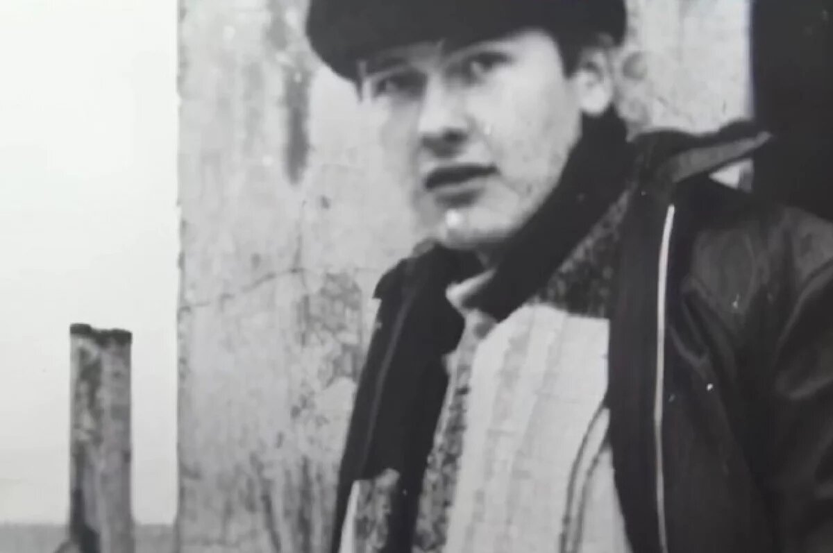    Юрий Раевский пользовался тем, что нравился женщинам.