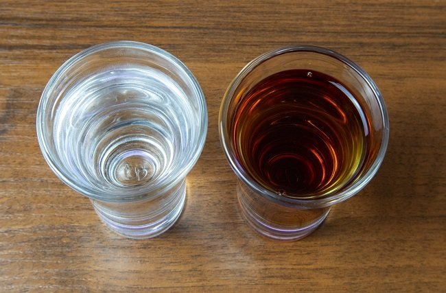 12 способов окрасить самогон в домашних условиях