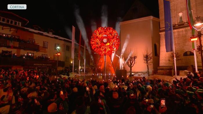 Зажжение олимпийского огня. Фото © X / The Olympic Games