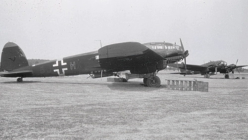 Heinkel-111 был одним из самых массовых бомбардировщиков гитлеровской Германии