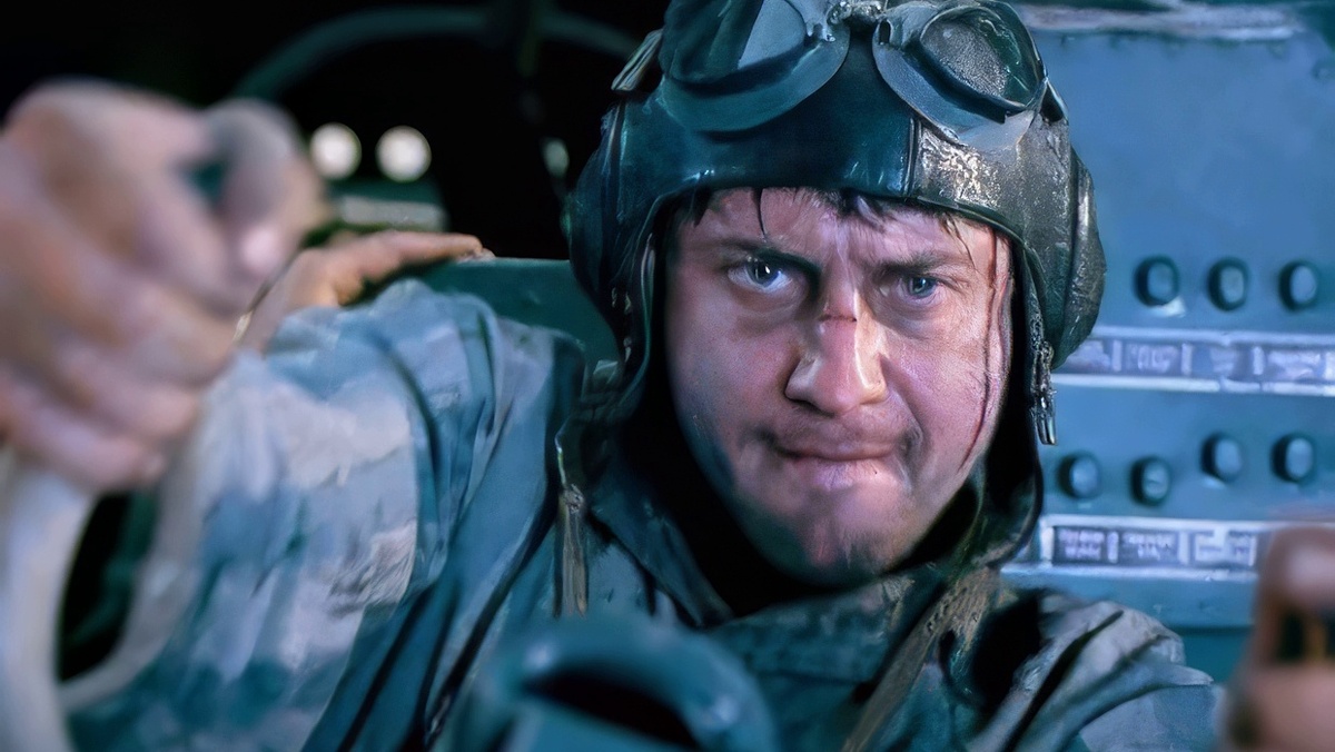 Павел Прилучный в роли Михаила Девятаева. Фильм «Девятаев», 2021 год