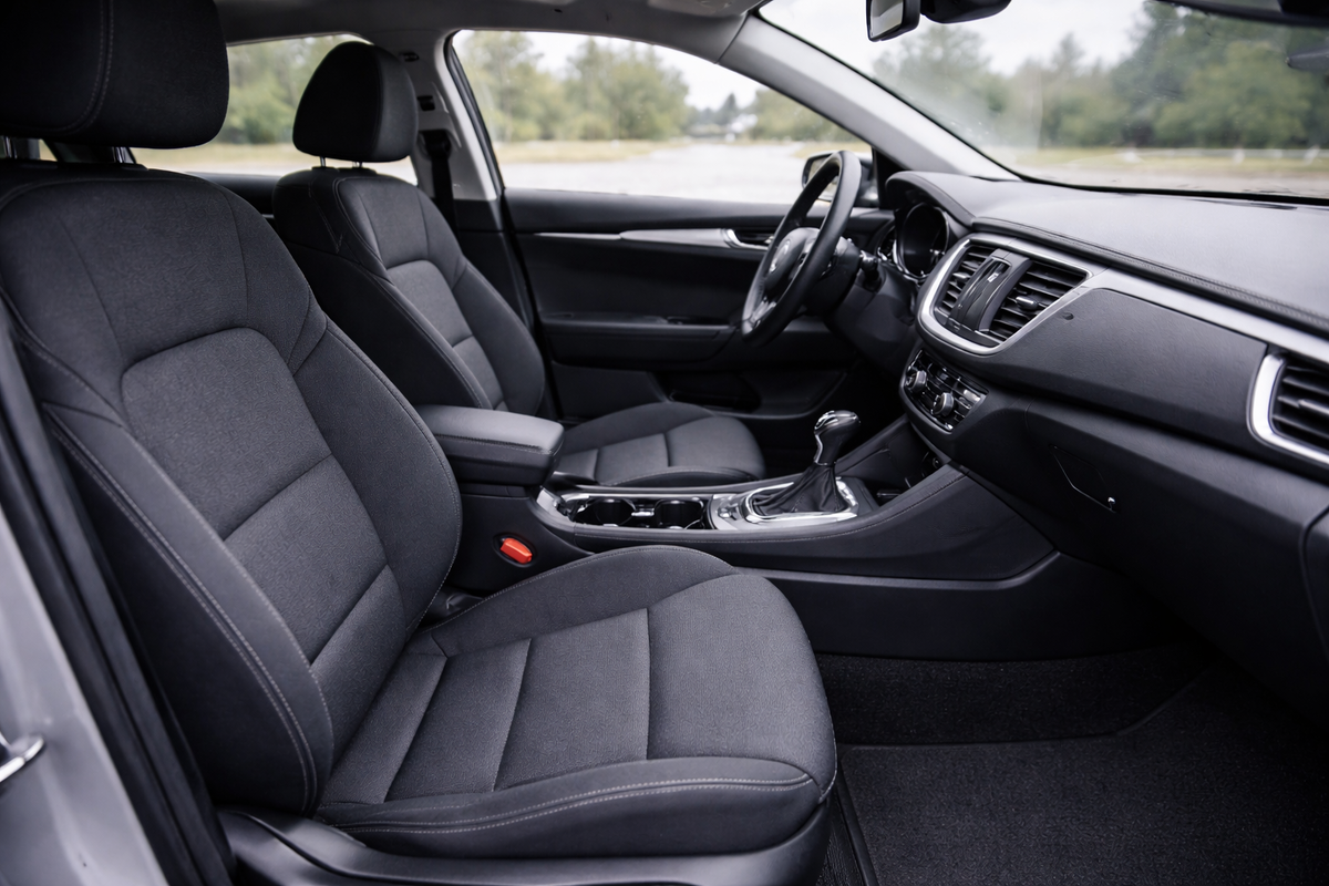 Чистый салон перед продажей