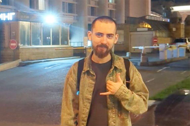    Владислав Угольный: «В целом любые штурмовые действия окончательно распались на совокупность действий очень малых групп, по два-три человека, а бывают случаи, что действуют и одиночки». Фото предоставлено Владиславом Угольным