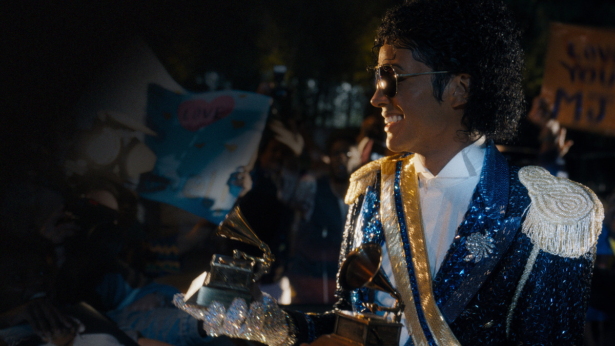 Кадр фильма "Майкл"