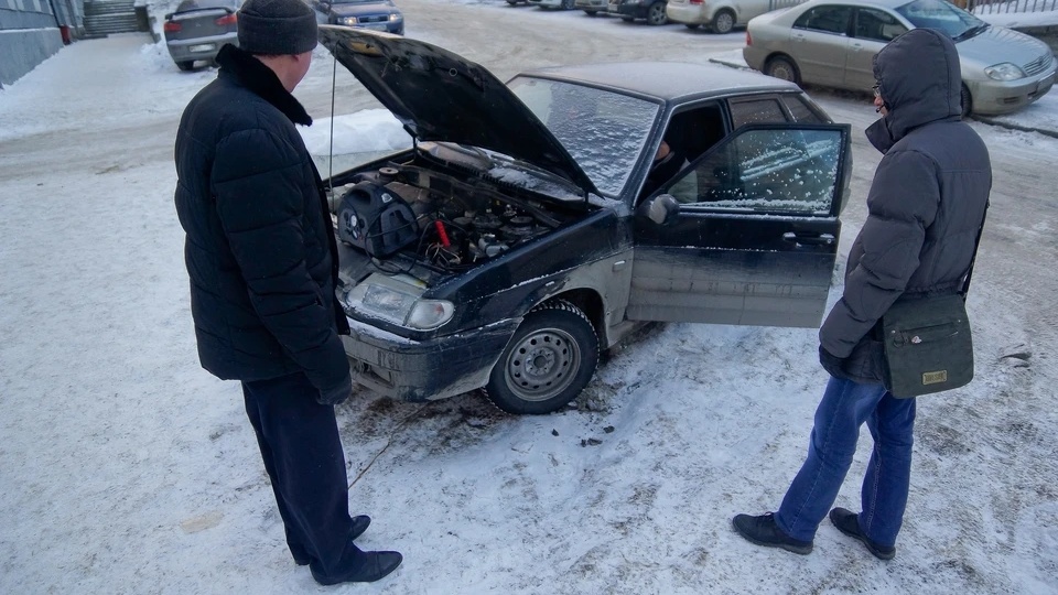 Автоэлектрик открыл полезную тайну: как за одну минуту проверить состояние аккумулятора