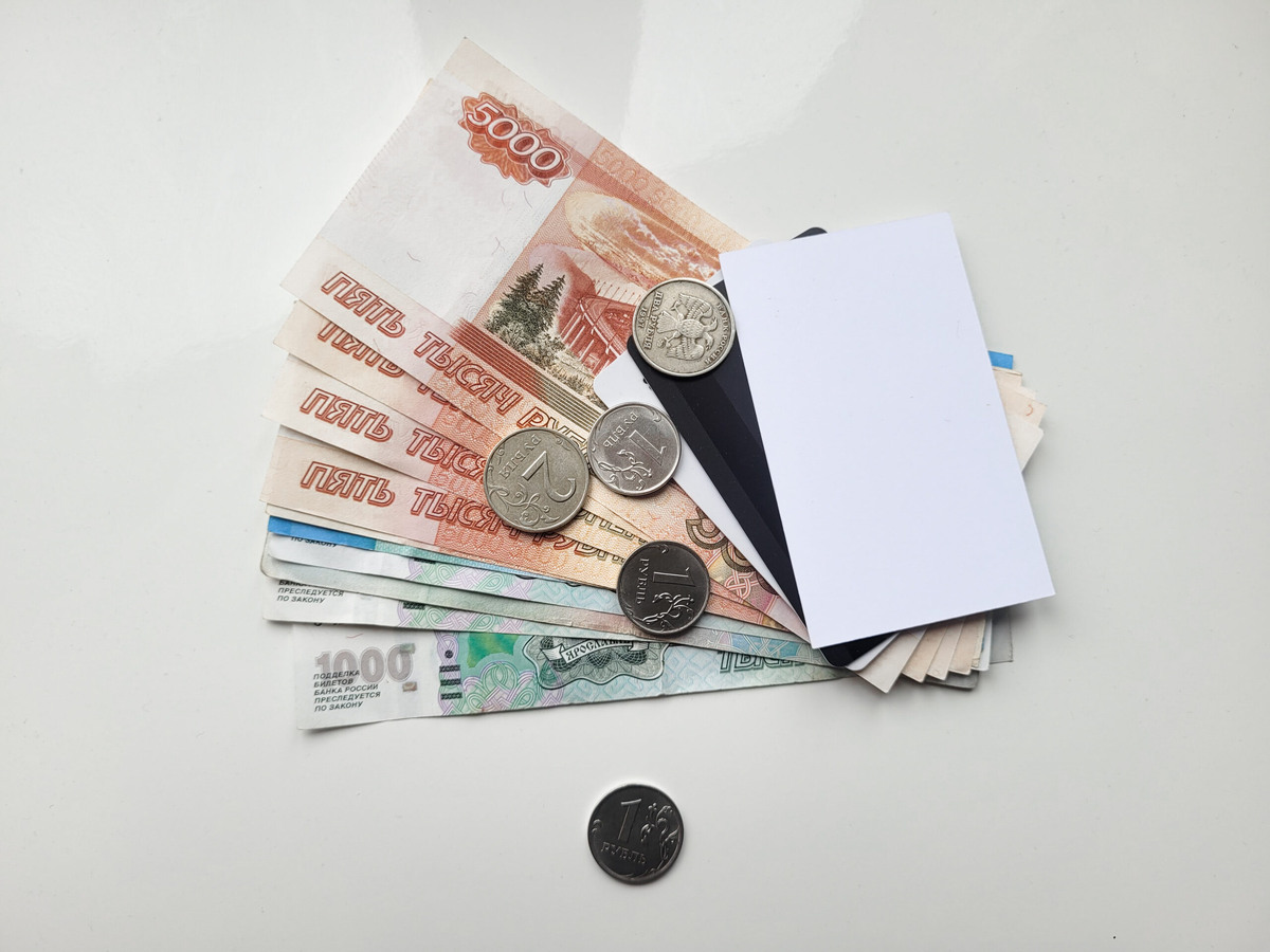    деньги монеты