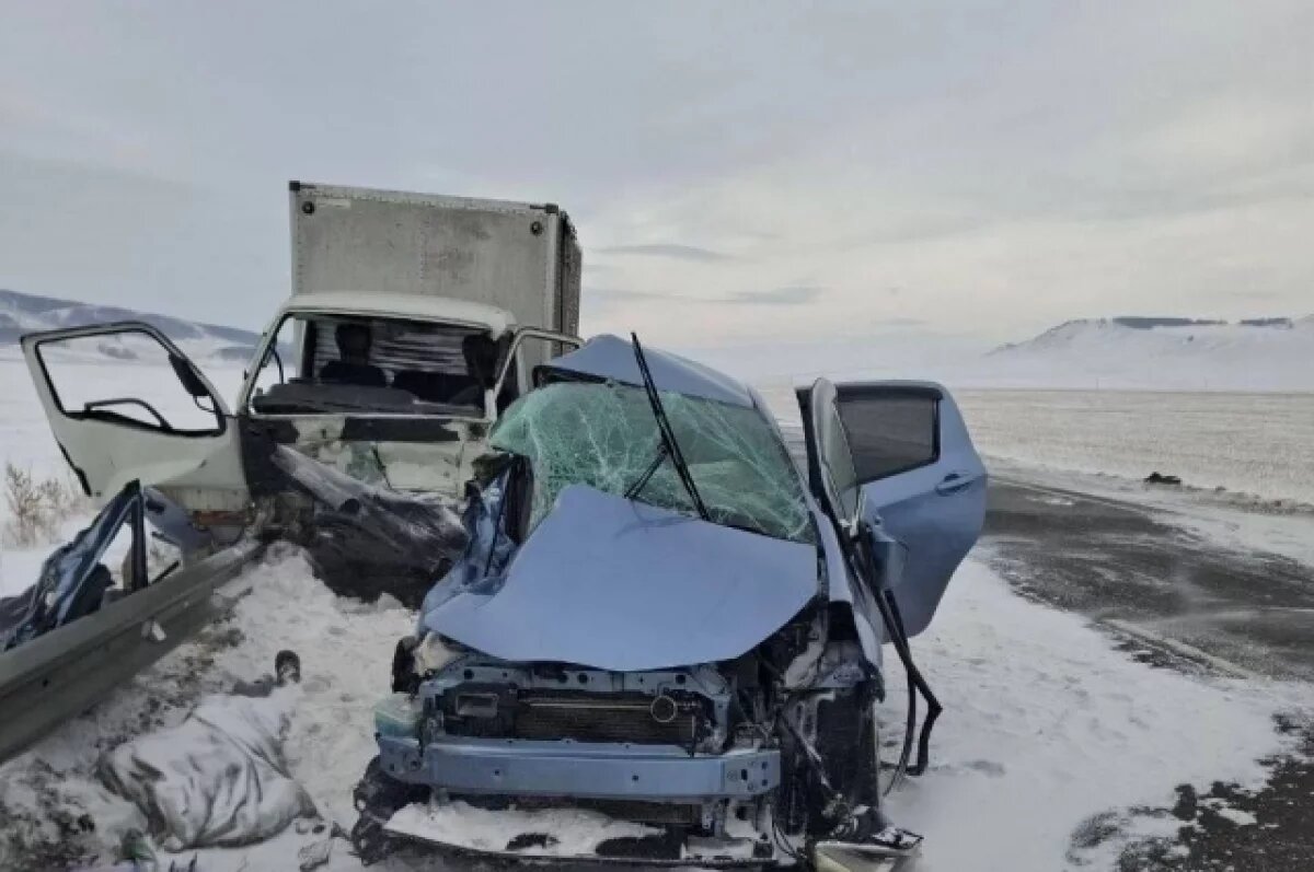    В ДТП на трассе «Енисей» два человека погибли, двое пострадали