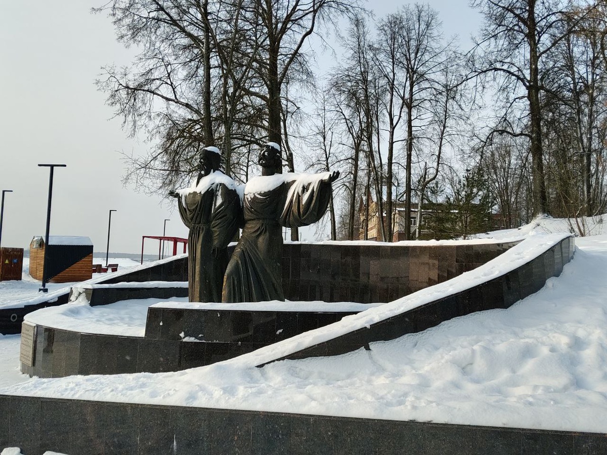 Листайте галерею