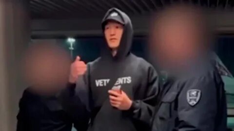 Нурлана Сабурова задержали в аэропорту