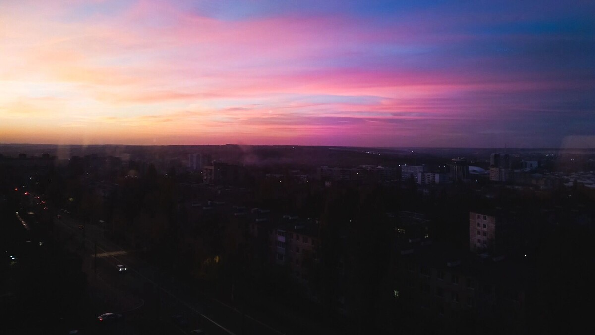    Магнитные бури продолжат бушевать на Земле 7 и 8 февраля   1MI