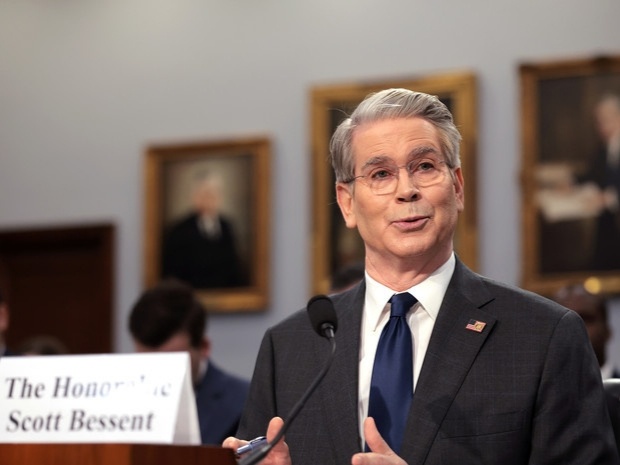 Скотт Бессент.