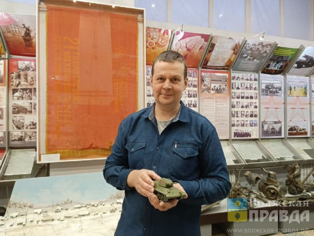 Максим Опалев - кандидат исторических наук📷    7900 верблюдов на 72 автомобиля: перед войной колхозники Заволжья разводили шелкопрядов и ставили рекорды по повидлу
