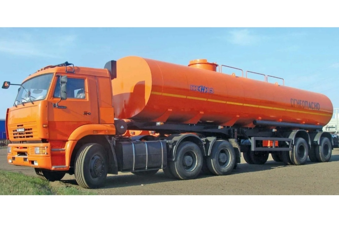 Фото КамАЗа с топливной бочкой