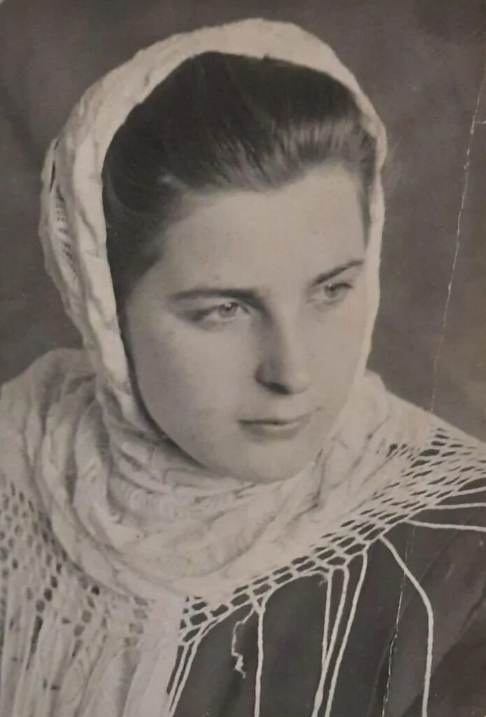    Людмила Петрова в молодости.