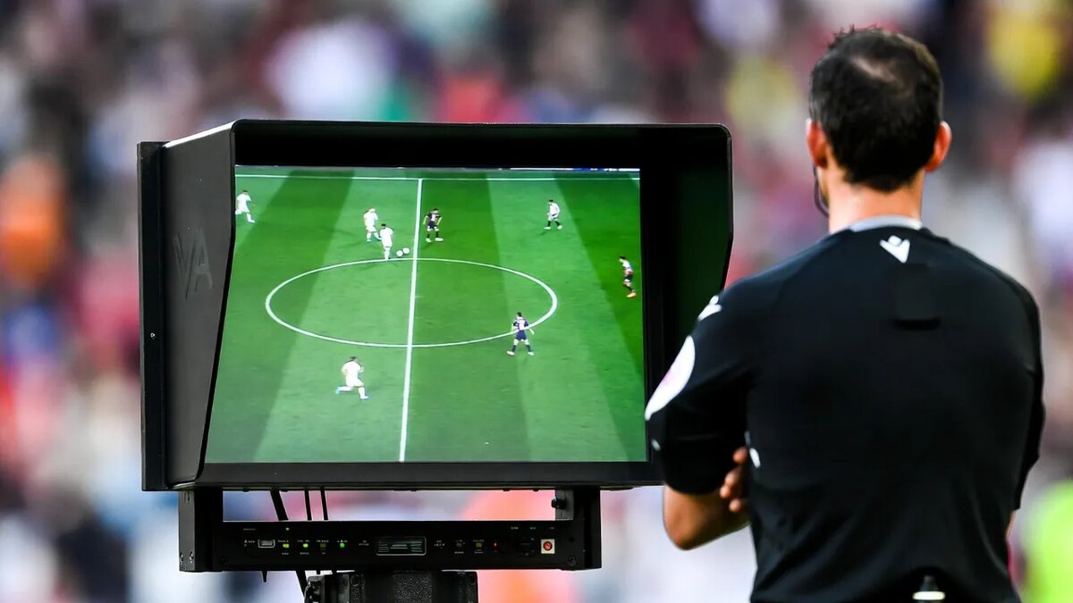    Цветокоррекция оригинального изображения была произведена с использованием ИИ "Ниязов 2.0"