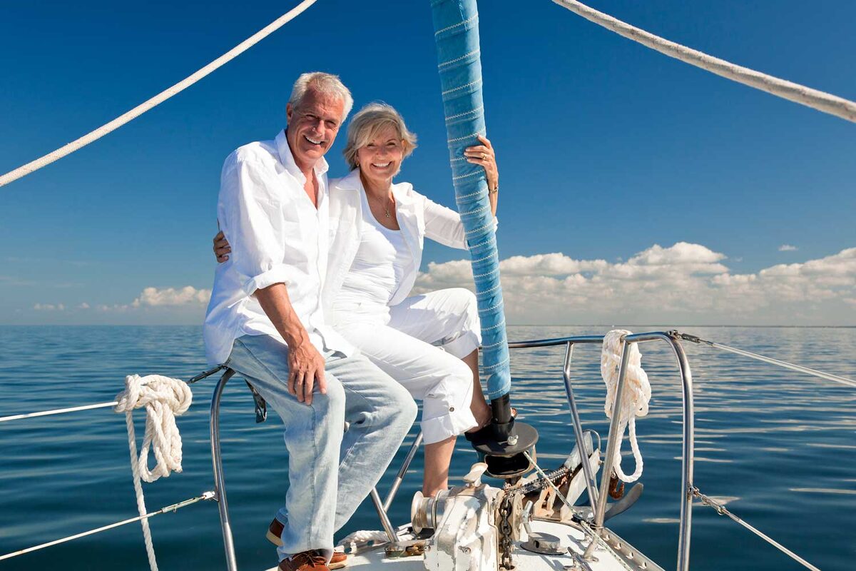 C любовью к каждому ❤️ Наташа Эльберг- более 25 лет непрерывно практикующий энергопсихолог, кризисный психолог, синестет , автор книг- бестселлеров, автор метода ментальной трансформации и коррекции любых жизненных ситуаций с помощью специальных авторских энергетических практик. Автор - мастер энергетического таро .