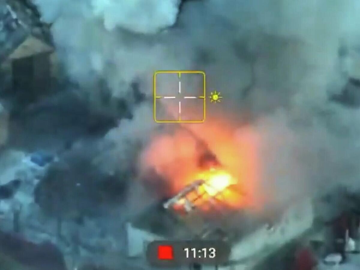    Кадры боевой работы мотострелкового полка "Север-АХМАТ" в Константиновке | © @RKadyrov_95