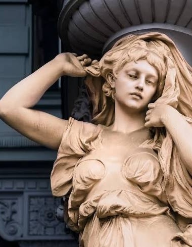 Нашедший уже не ищет, ушедший ещё не умер