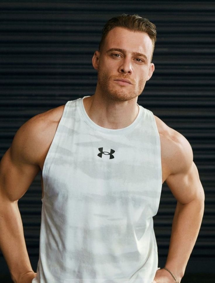 Керем Бюрсин