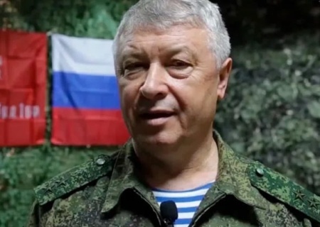    Генерал-лейтенант Алексеев в сознании и уже разговаривает. Киллер и его подельник взяты под арест