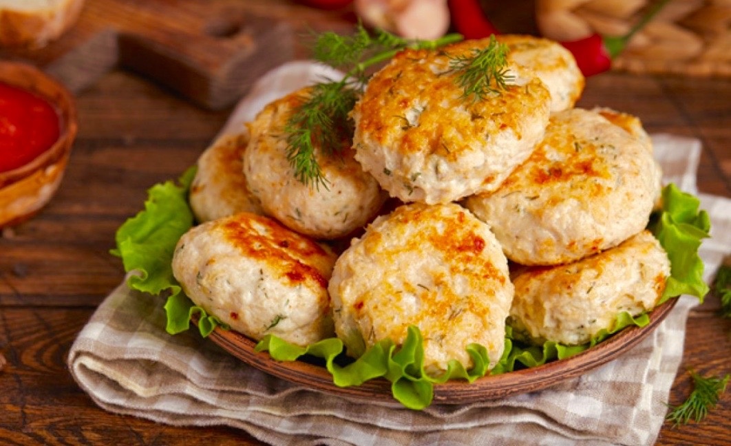 Котлеты из куриного мяса. Рецепты.