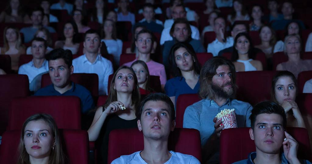 Стандарты для цифрового кино и его показа