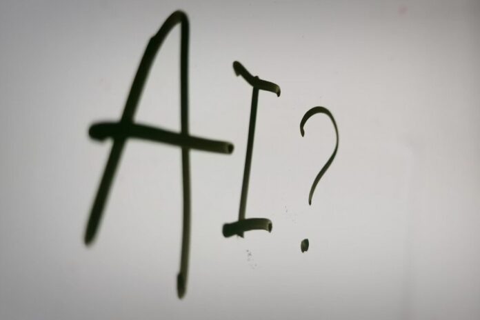    Эра Moltbook: Как «милый форум для ботов» превратился в теневое правительство Интернета и почему мы опоздали с регуляцией.