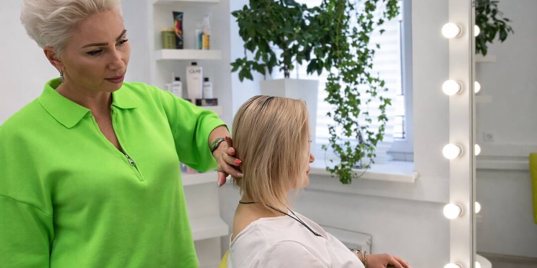 7 вещей, которые не рекомендуется делать с тонкими волосами