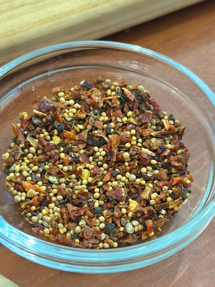 Пряный декор ТМ  «KAISERHELF» из свежеизмельченных специй